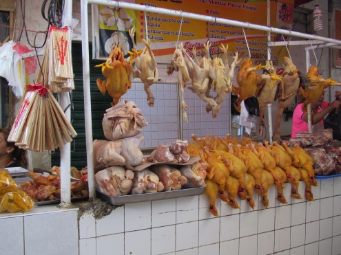 002-pollos-am-mercado
